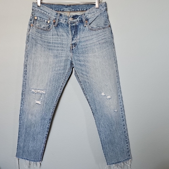Levis 501 CT Size 27 Destroyed Distressed Indie Grunge Trendy Light Blue Jeans - Picture 1 of 14